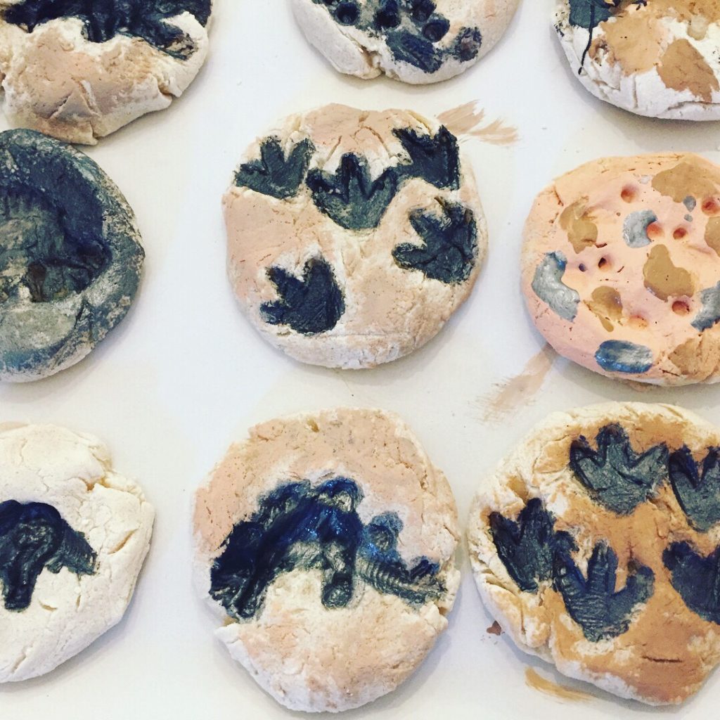 DIY Painted Dinosaur Fossils