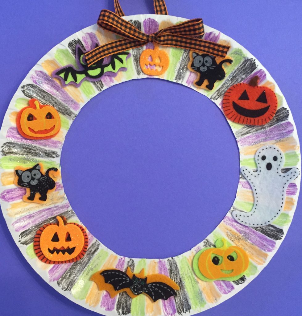 Easy Halloween Paper Plate Wreath Craft