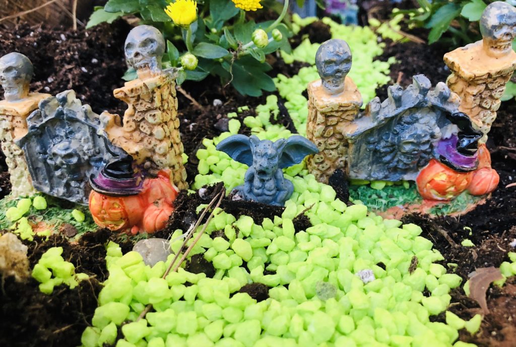 Creating Spooky Fall Fairy Garden