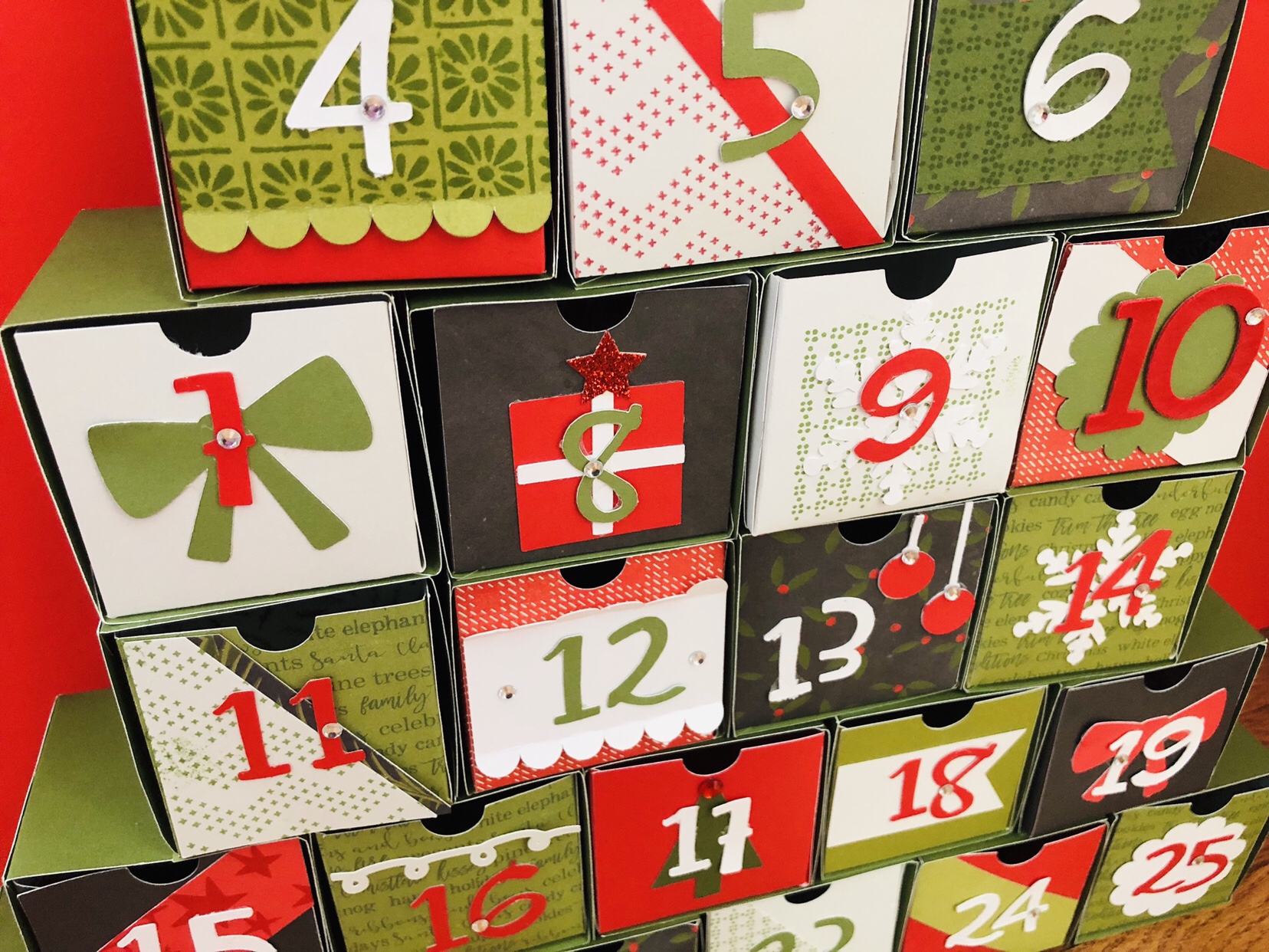 Cricut Season Of Joy Advent Calendar Glitter On A Dime