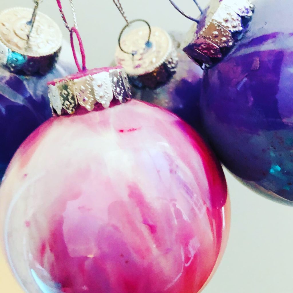 Marbled Ornaments with Acrylic Paint