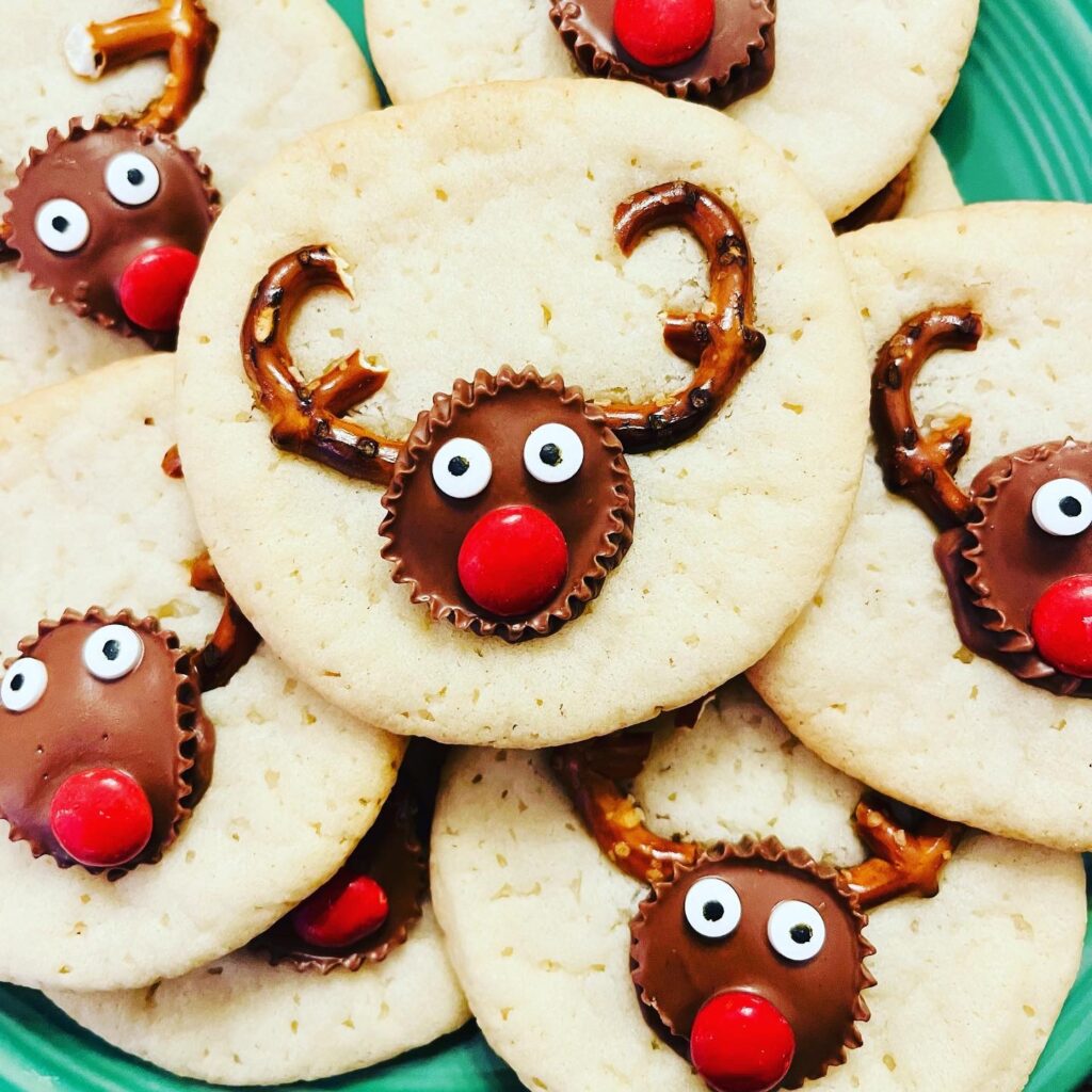 Reindeer Pretzel Cookies