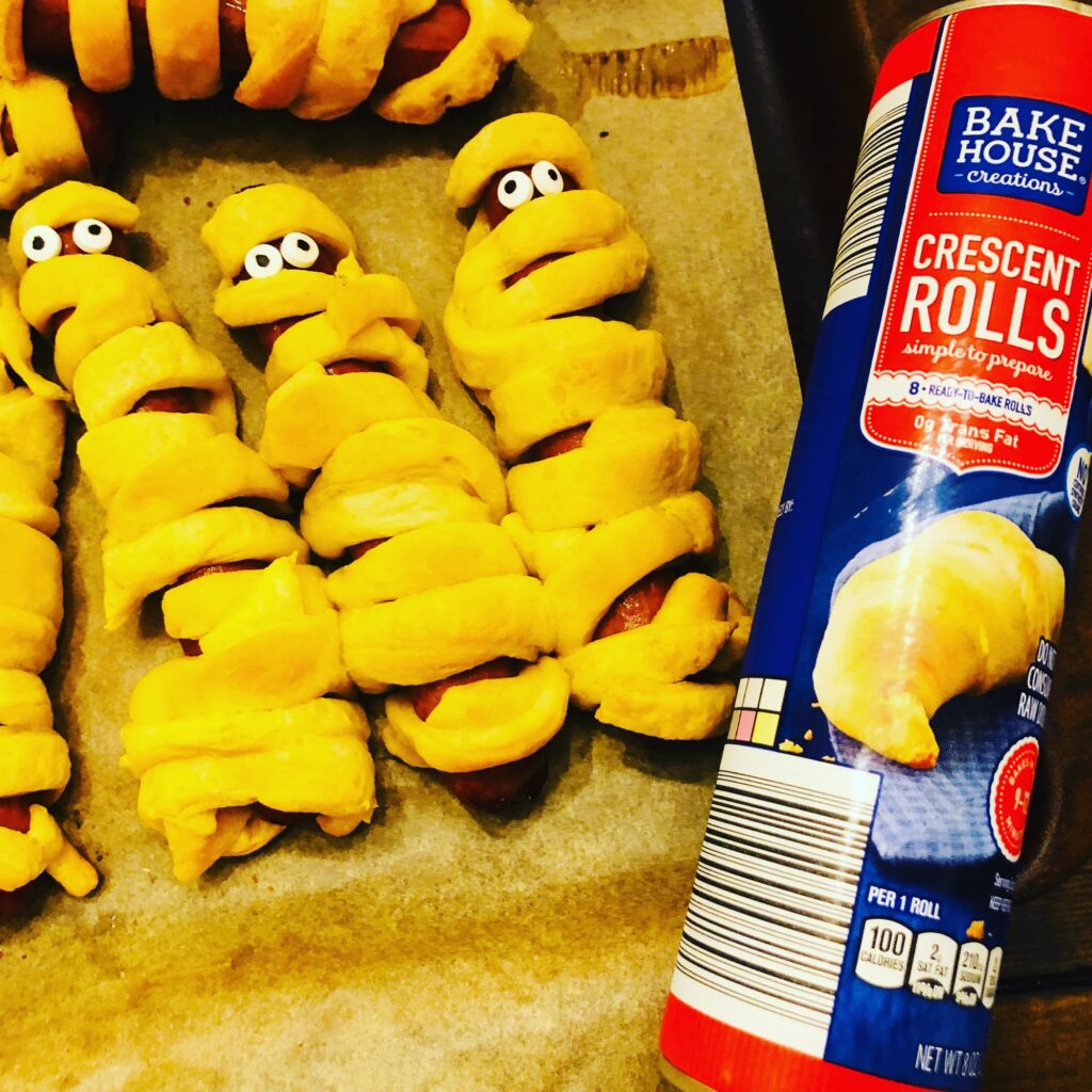 Easy Halloween Dinner Mummy Hot Dogs