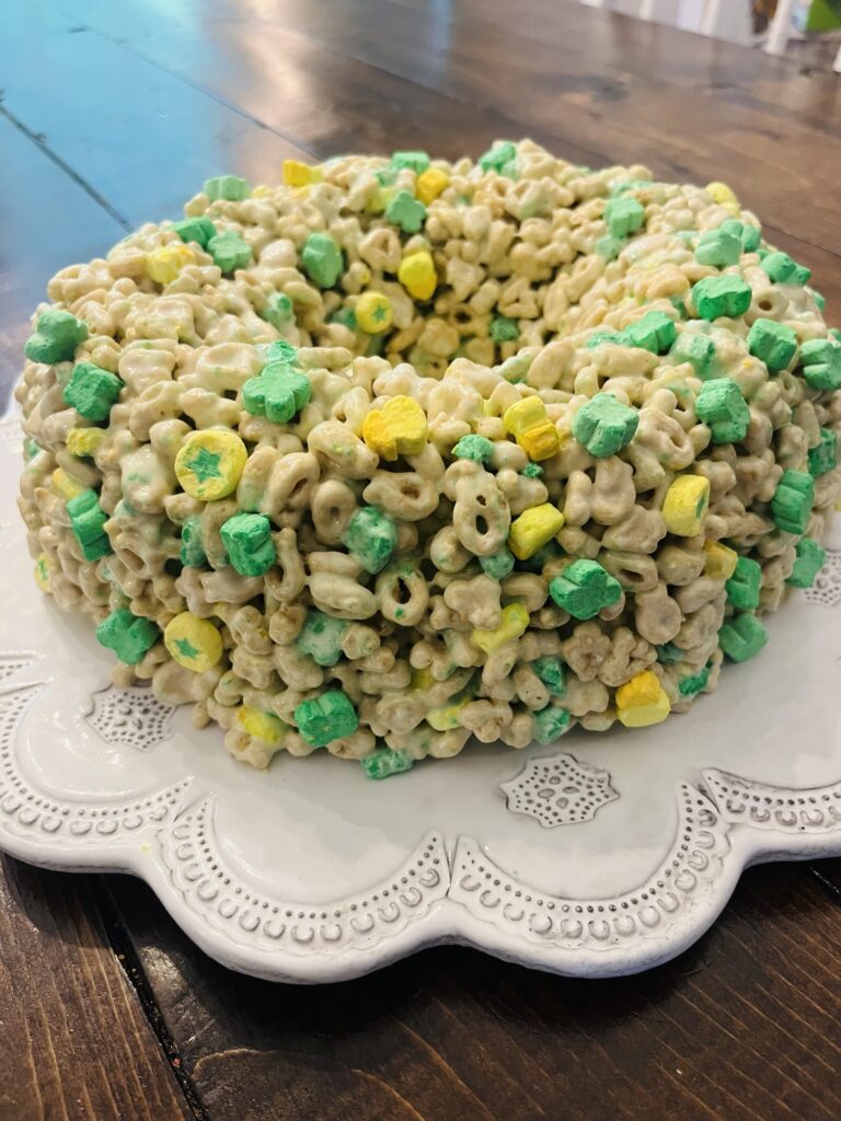 Easy Lucky Charms Cake